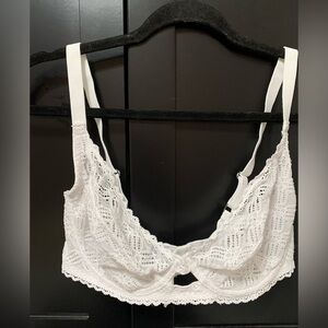 Miiyu Simons White Lace Bra 36D everyday essentials Lacey feminine